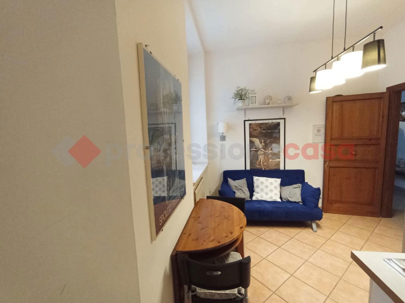 Su fabbricato ristrutturato e panoramico, appartamento con o senza terrazzo e piscina comuni
