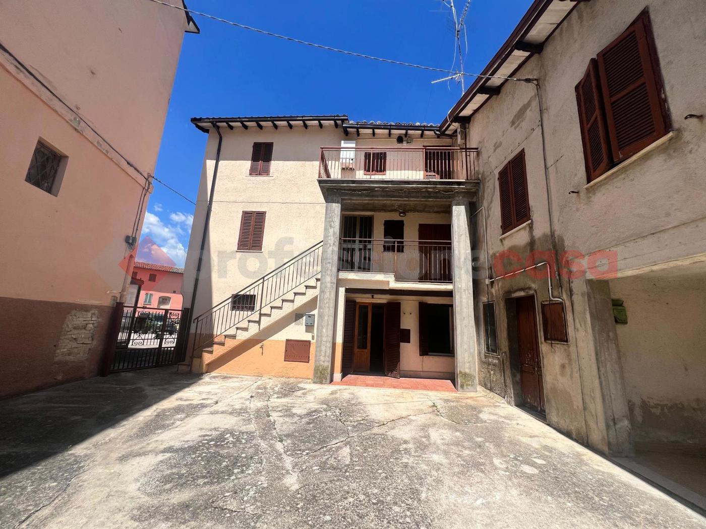 CASTEL RITALDI, Piazza Santa Marina
